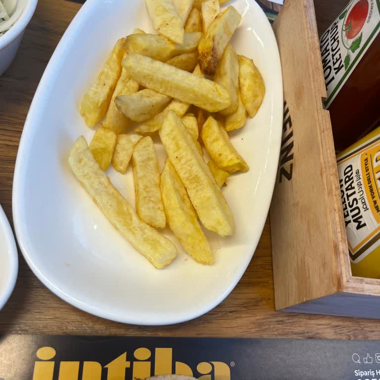 Hijyen Sorunları Ve İlgisiz Personel Nedeniyle Büyük Hayal Kırıklığı Yaşadım