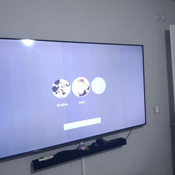 Premium TV'de Dikey Leke Sorunu Ve Yetersiz Destek