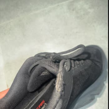 Skechers Air Ventura Ayakkabının Tabanı Ve Astarı Kısa Sürede Yırtıldı Talebim Reddedildi