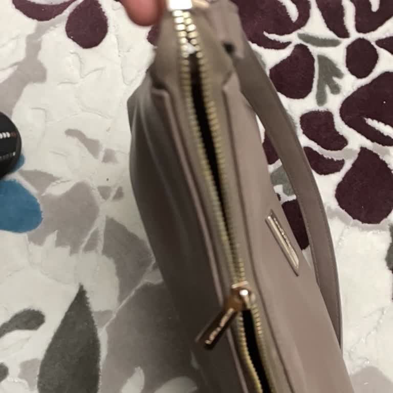 Kısa Sürede Bozulan Çanta İçin Değişim Talebi