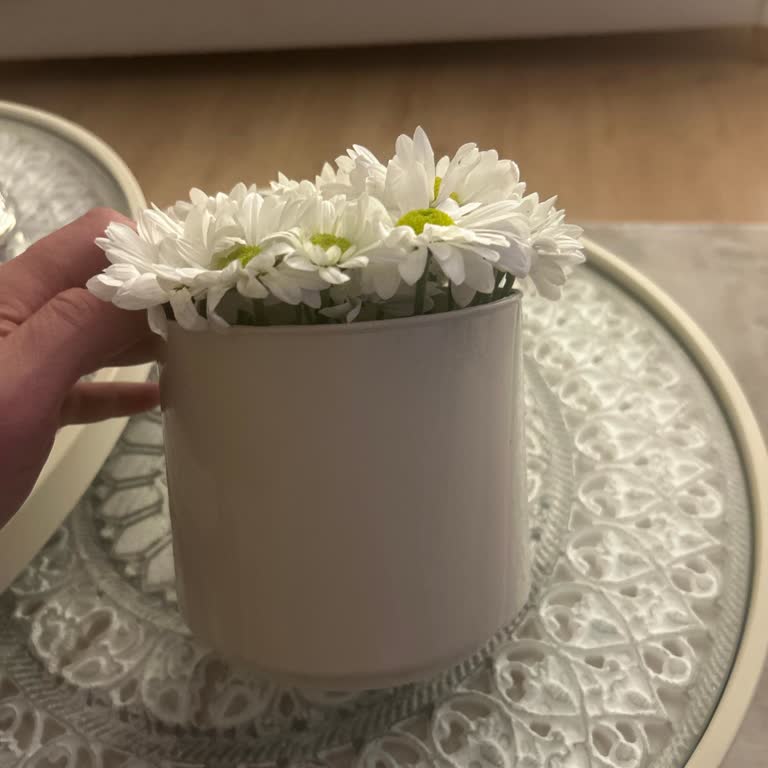 Getirçarşı Seramik Vazo Beklerken Plastik Vazo Gönderildi