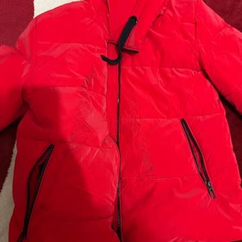 Az Kullanılan Montta Renk Atması Ve Kumaş Dökülmesi Şoku