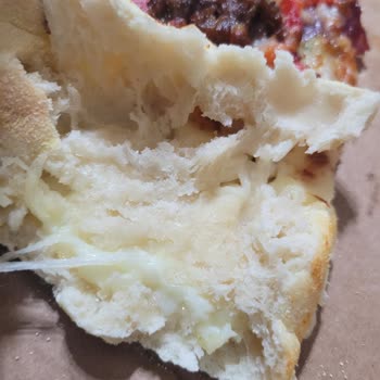 Eksik Ve Kalitesiz Pizza, İlgisiz Hizmet!