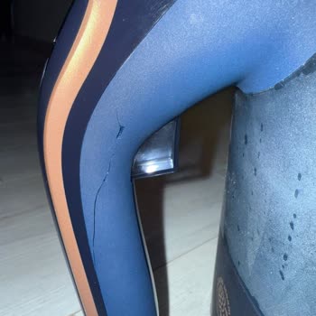 Philips Ütü Sapı Kendi Kendine Çatladı, Garanti Dışı Bırakıldı