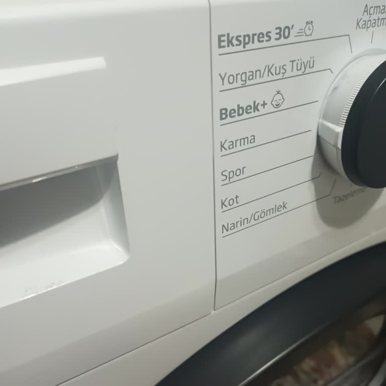 Kurutma Makinesi Kapağından Çıkan Toz Ve Sıcak Hava Sorunu