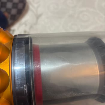 Dyson V15 Süpürgemde Erken Yapısal Sorunlar Ve Gevşeme Problemi