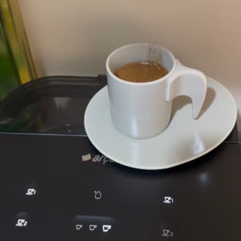 Arçelik Telve Kahve Makinesi Tekrar Su Sıçratıyor Ve Cezve Az Su Veriyor