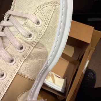 Yeni Diye Aldığım Ayakkabı Kullanılmış Çıktı, Güvenim Sarsıldı