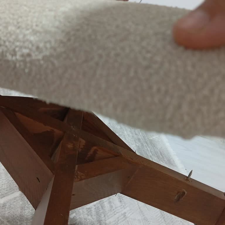 Kırılan Sandalye İçin Destek Ve Çözüm Bekliyorum