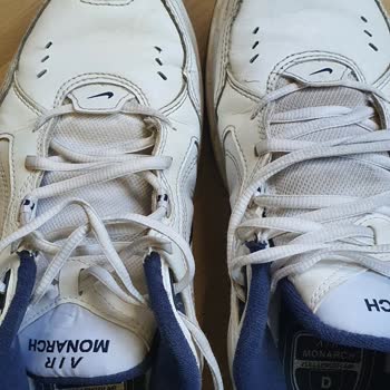 Nike Ayakkabıda İlk Günden Beri Bitmeyen Ses Ve Kısa Sürede Oluşan Deformasyon