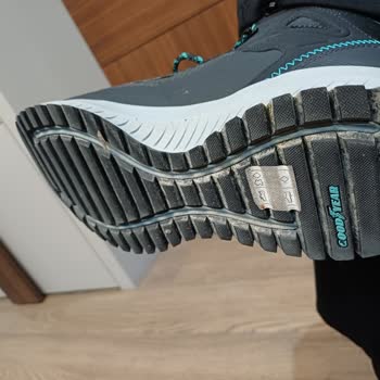 Skechers Goodyear Tabanlı Botta Kayma Problemi Ve Güvenlik Endişesi