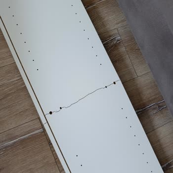 Kırık Gelen Kitaplık Parçası Ve Yetersiz Müşteri Hizmetleri