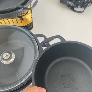 Taç Tencerede Kaplama Soyulması: Değişim Talebi