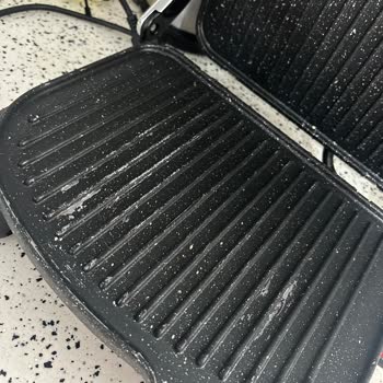 Kısa Sürede Soyulan Tost Makinesi Tabanı Hayal Kırıklığı Yarattı