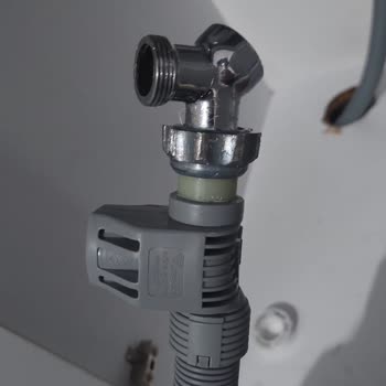 Kurulum Sırasında Zarar Gören Bulaşık Makinesi Hortumu Mağduriyeti