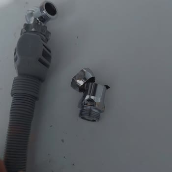 Kurulum Sırasında Zarar Gören Bulaşık Makinesi Hortumu Mağduriyeti