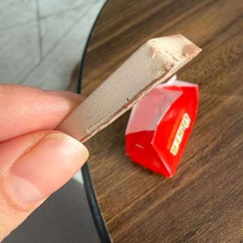 Aldığım Ülker Napoliten Çikolata Bozuk Çıktı, Sağlık Endişesi Yaşadım