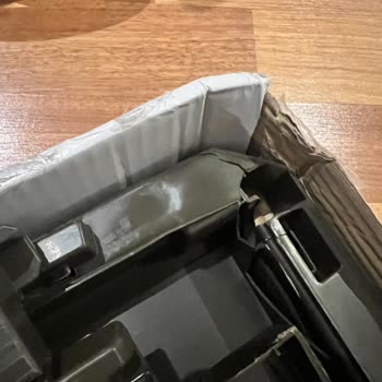 Kırık Gelen Ürün İadesinde Gecikme Ve Müşteri Hizmetlerinde Çözüm Eksikliği