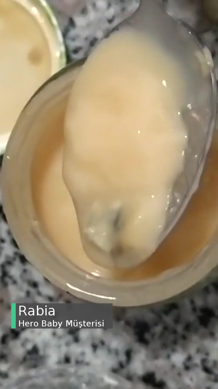 Hero Baby Küflü Kaşık Maması videonun kapak resmi