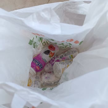 Son Kullanma Tarihi Geçmiş Ürün Satışı Ve Yetersiz Mağaza Yaklaşımı