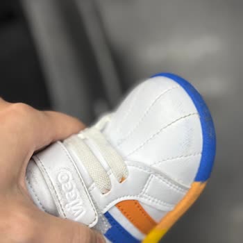 Yeni Alınan Çocuk Ayakkabısında Renk Atması Ve Kalite Sorunu Yaşadım