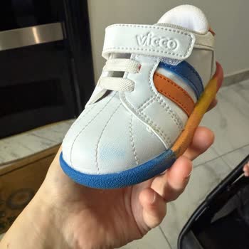 Yeni Alınan Çocuk Ayakkabısında Renk Atması Ve Kalite Sorunu Yaşadım