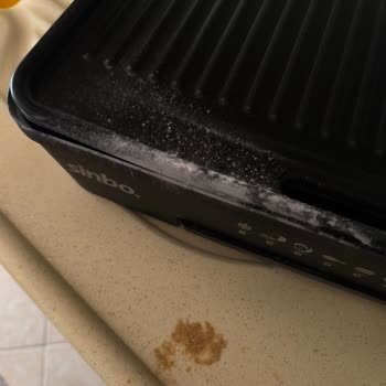 Elektrikli Izgara Patladı Yüzüm Ve Gözüm Zarar Gördü