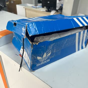 Kullanılmış Ve Kutusu Hasarlı Ayakkabı Gönderildi, İade Talebime Dönüş Yapılmıyor