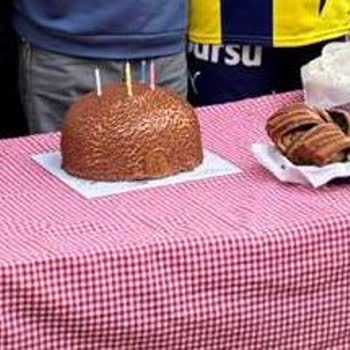 Sipariş Edilen Pastanın Boyutu Ve İçeriği Beklentileri Karşılamadı