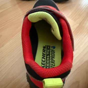 Kışlık Çocuk Ayakkabısında Koku Ve Hava Almama Sorunu, Değişim Talebine Ret