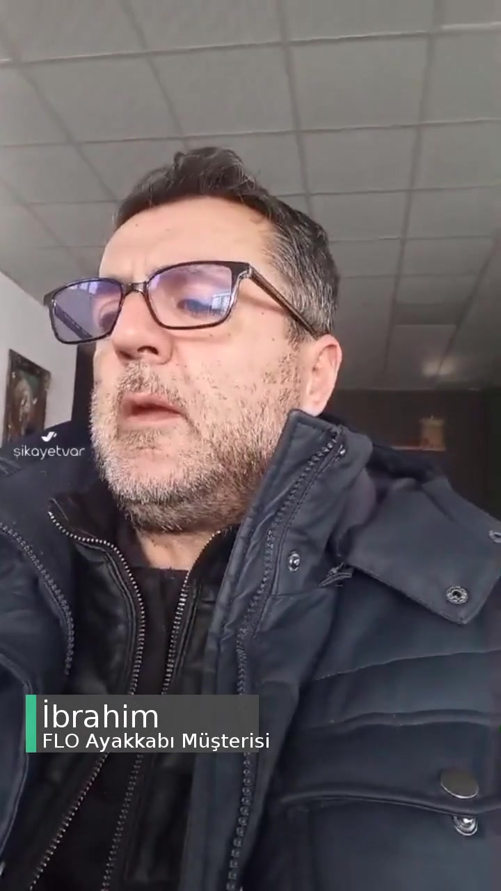 FLO Ayakkabı İade Ya Da Değim Yapılmasını İstiyorum! videonun kapak resmi