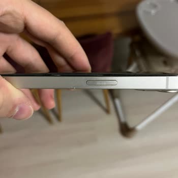 İphone 13 Batarya Şişmesi Sonrası Garanti Dışı Mağduriyet