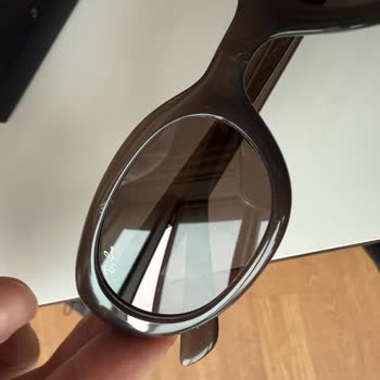 Aldığım Gözlükte Sürekli Sorun Ve Mağazalardan Çelişkili Yaklaşım