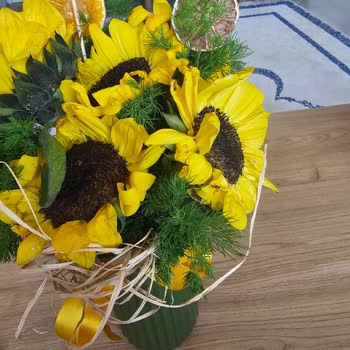 Çiçek Sepeti Siparişimde Gül Buketi Yerine Çürük Kasımpatı Gönderildi