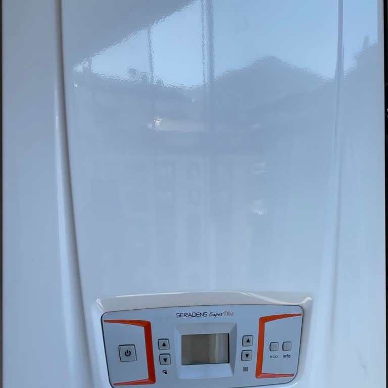 Yetkili Servis Elemanının Haksız Montaj Ücreti Talebi Ve Hizmet Beklentisi