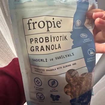 Küflü Ve Bozulmuş Granola Ürünü İçin Çözüm Bekliyorum