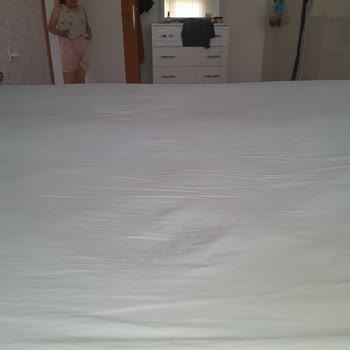 Yeni Alınan Yatak Bir Ayda Çöktü, Mağduriyetim Giderilmiyor