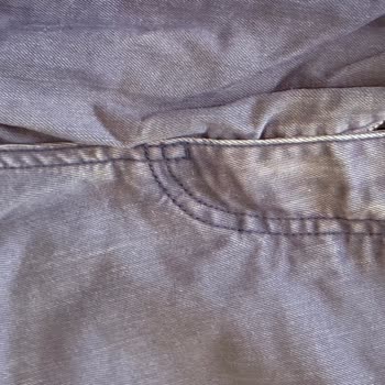 Yeni Alınan Kot Pantolonun Hızla Renk Atması Ve Değişim Talebi