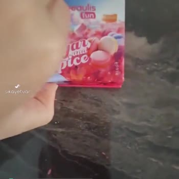 Gratis Kırık Geldi Değişim İstiyorum!