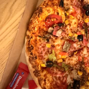 Yanlış Pizza Kenarı: Siparişim Eksik Ve Hatalı Teslim Edildi