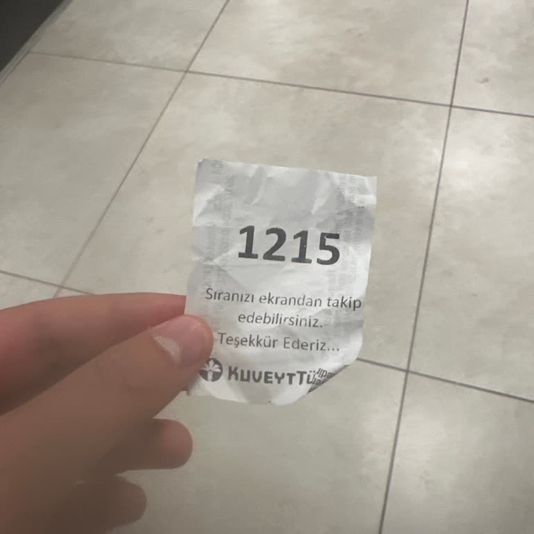 Kuveyt Türk Sur Şubesinde Uzun Bekleme Ve Adaletsiz Yönlendirme Mağduriyeti