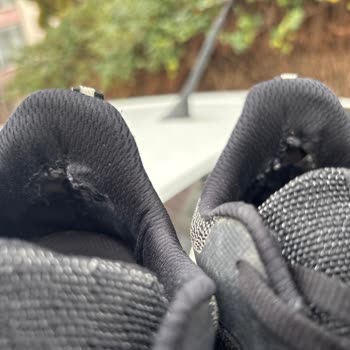 Kısa Sürede Yırtılan Reebok Ayakkabı İçin Değişim Talebim Reddedildi