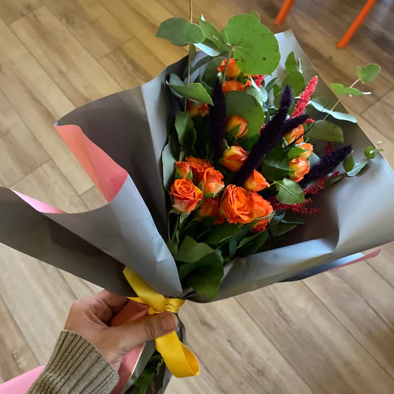 Sipariş Ettiğim Çiçek Görseldekiyle Alakasız Ve Teslimat Çok Geç Yapıldı