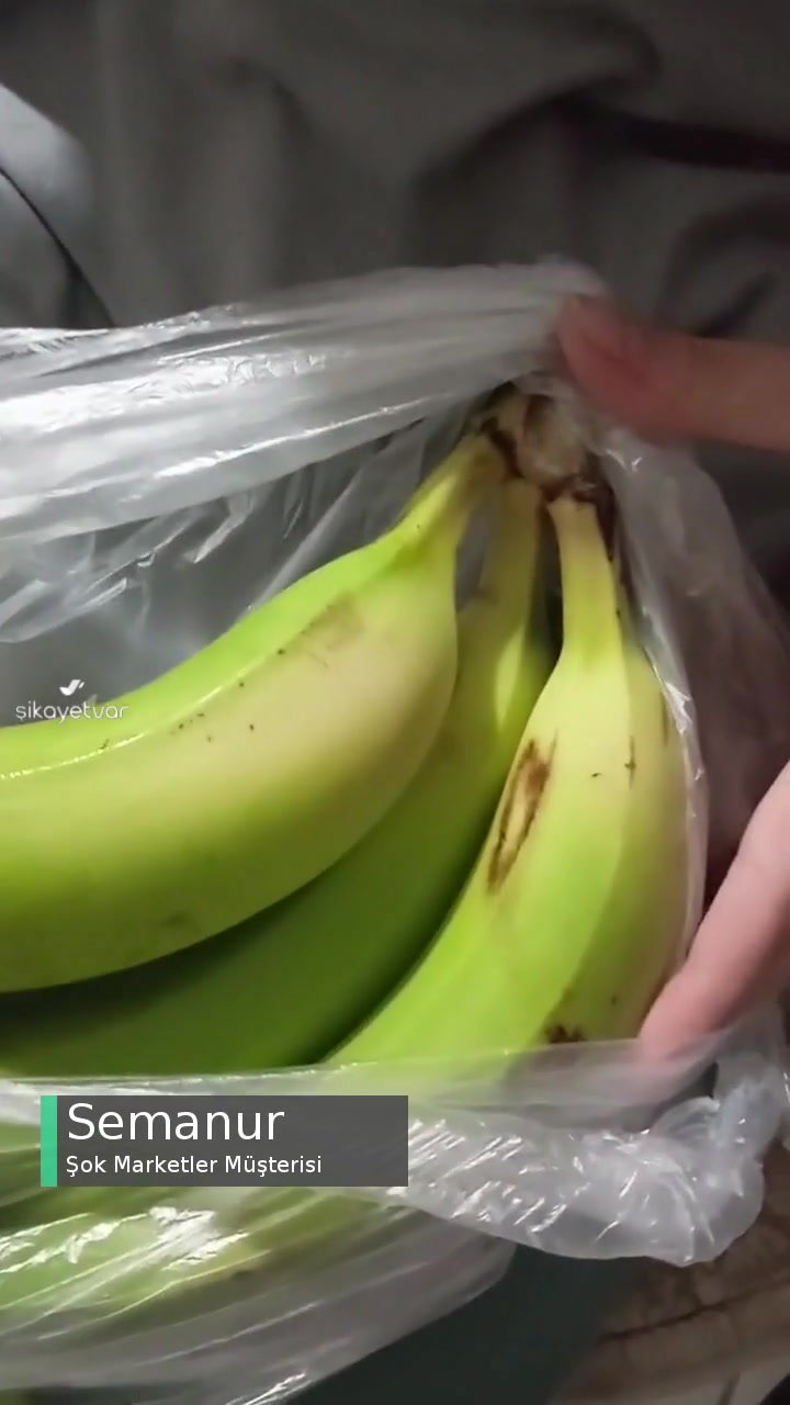 Şok Marketler Yenmeyecek Bir Muz Yeşil Çöp Oldu! videonun kapak resmi
