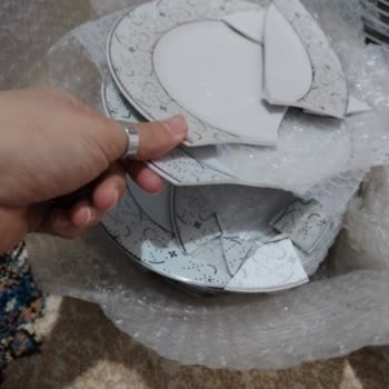 Kusursuz Paketlediğim Yemek Takımı Kargoda Kırıldı İade Talebiyle Mağdur Ediliyorum