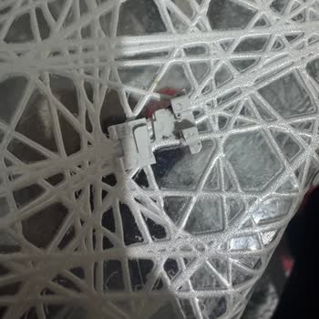 Samet Mutfak Dolabı Raylarının Plastik Tırnakları Kırıldı, Yedek Parça Bulunamıyor