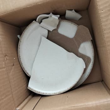 Sipariş Edilen Kahvaltı Takımı Kırık Geldi Ve Paketleme Yetersizdi