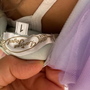 Larissa Gogel Ayıplı Elbise ve İade Talebim Göz Ardı Edildi