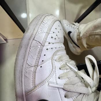 Kısa Sürede Çatlayan Ayakkabı İçin Değişim Talebi Ve Olumsuz İnceleme Sonucu