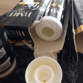 Kırık Ve Akmış Ürün İçin Muhatap Bulamıyorum, Mağdur Oldum